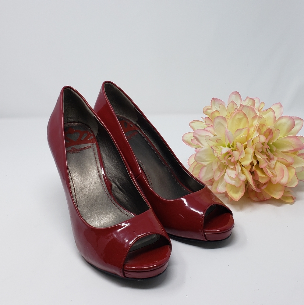FERGALICIOUS Grace Peep Toe Pump